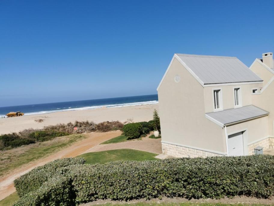 Beautiful Cottage Fantastic Beach Oyster Bay Exterior photo